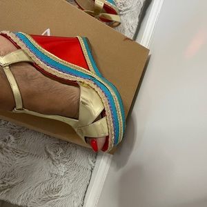 Christian  louboutin tortolita gold wedges 140mm